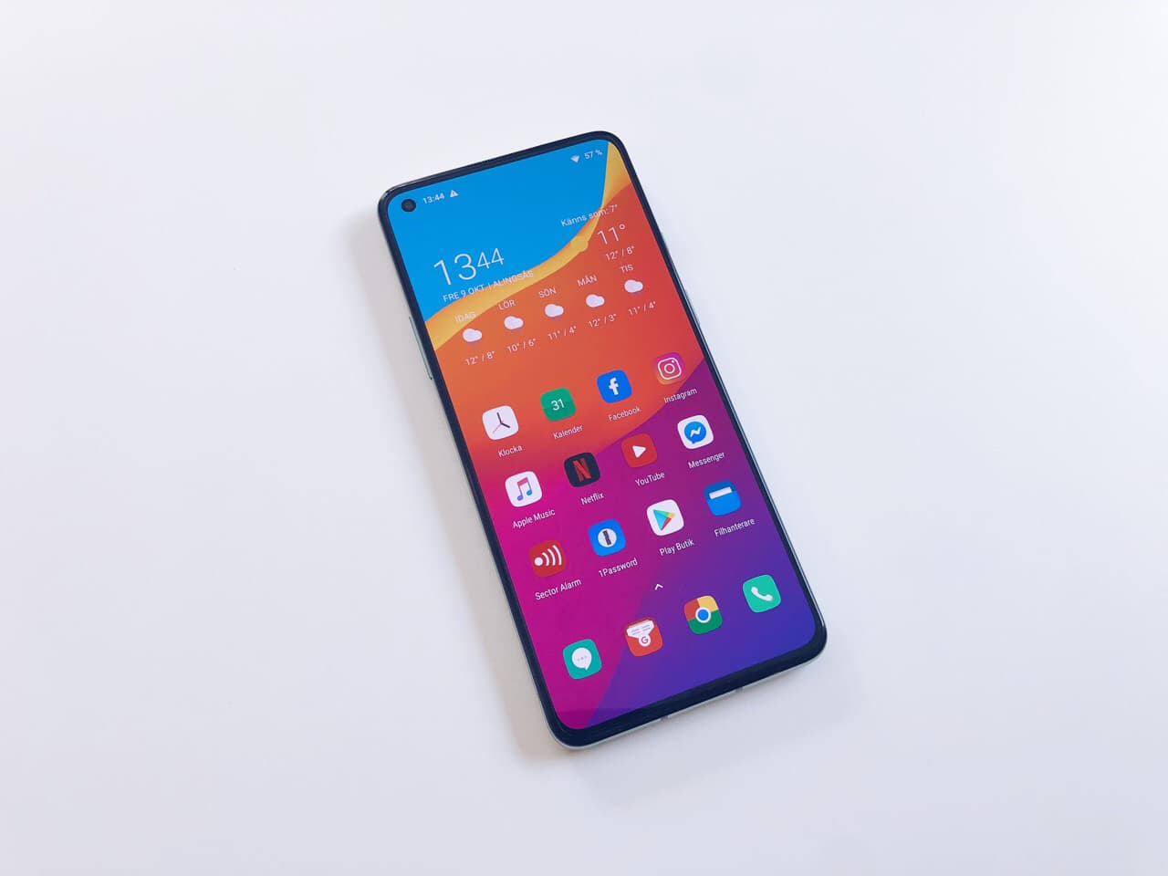Framsida OnePlus 8T