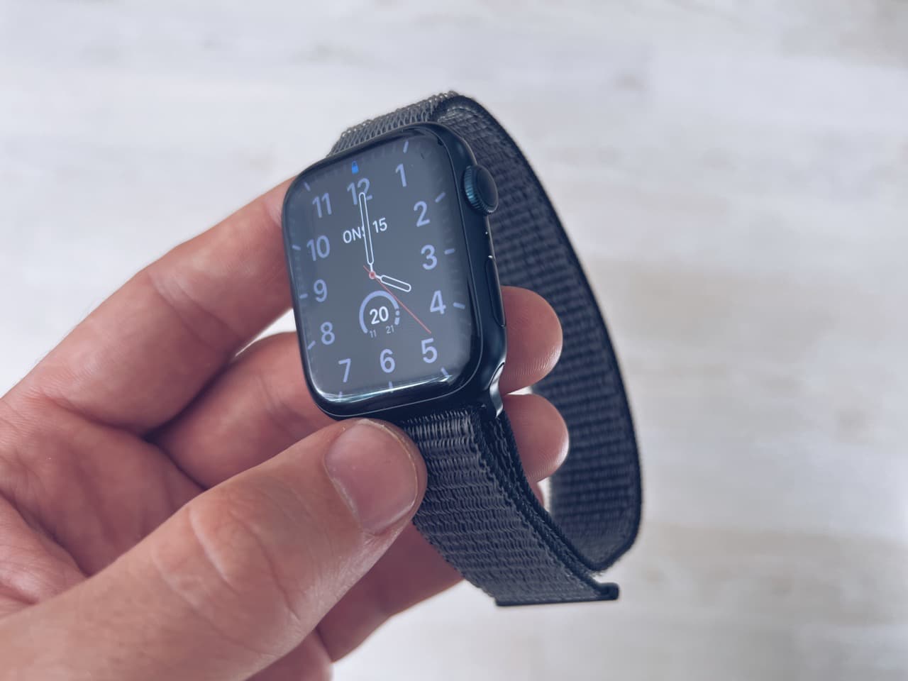 Zagg gear4 Apple Watch sport watch band